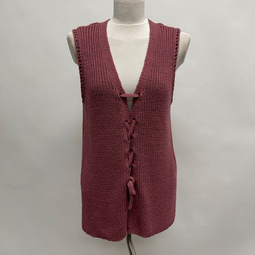 Cupcakes and Cashmere Women's Sweater Large Pink‎ Sleeveless V-Neck NWOT